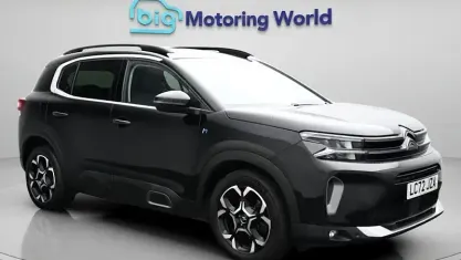 Używany Citroën C5 Shine 224 KM (164 kW) 2023 Hatchback