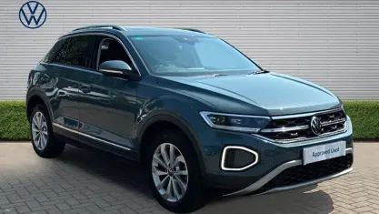 Used VW T-Roc Style 150 HP (110 kW) 2025 SUV