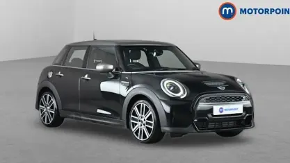 Used Mini Cooper S Exclusive 178 HP (130 kW) 2022 Black Hatchback