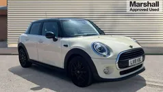 White Used 2018 Mini Cooper Hatch Hatchback | £10,690 (Fair price)