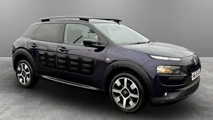 Used Citroën C4 Cactus Flair 99 HP (72 kW) 2016 Hatchback