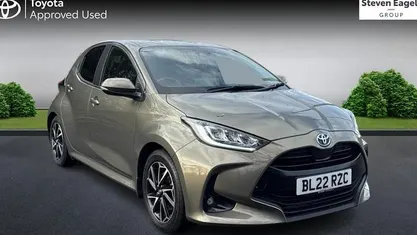 Used 2025 Toyota Yaris Hybrid Design Hatchback | £16,489 (Good price)