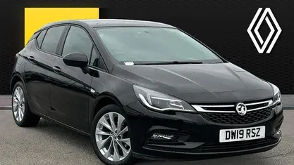 Used Vauxhall Astra Design Edition 105 HP (77 kW) 2019 Hatchback