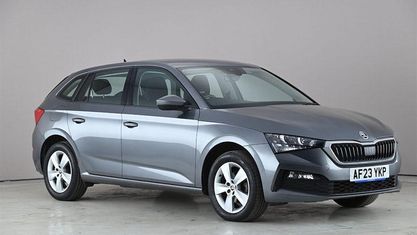 Używany Skoda Scala SE 150 KM (110 kW) 2023 Szary Hatchback