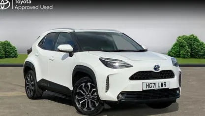 Used Toyota Yaris Hybrid Design 116 HP (85 kW) 2026 Estate