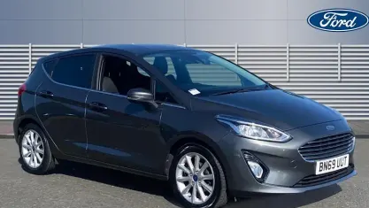 Used Ford Fiesta Titanium 101 HP (74 kW) 2019 Grey Hatchback