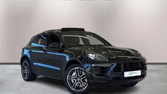 Black Used 2021 Porsche Macan Turbo SUV | £54,995 (Fair price)