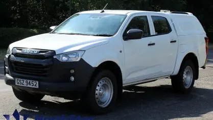 Used Isuzu D-Max 165 HP (121 kW) 2024 Cabriolet