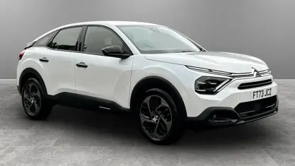 Used Citroën C4 PureTech 101 HP (74 kW) 2024 SUV
