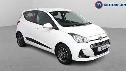 Used Hyundai i10 Premium 67 HP (49 kW) 2020 Hatchback
