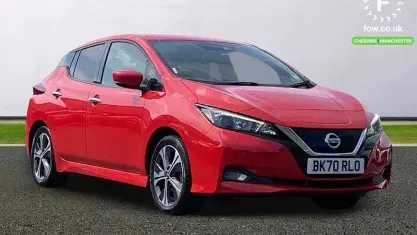 Used Nissan Leaf N-Connecta 110 kW (150 HP) 2020 Red Hatchback