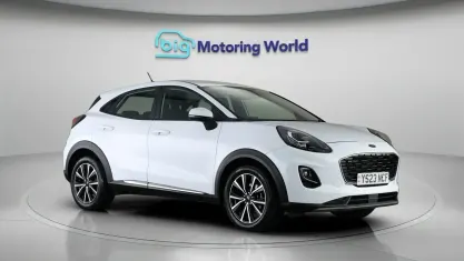 Used Ford Puma Titanium 155 HP (114 kW) 2023 White SUV