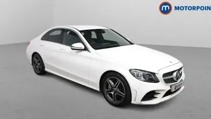 Begagnad Mercedes C300 AMG line 258 HK (189 kW) 2019 Vit Sedan