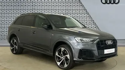 Used Audi Q7 Black Edition 340 HP (250 kW) 2022 Grey SUV