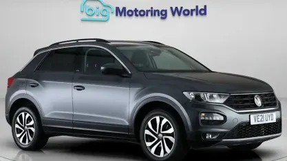Usado VW T-Roc Active 110 HP (80 kW) 2021 Cinzento SUV