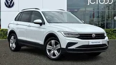 White Used 2024 VW Tiguan Life SUV | £25,525 (Super price)