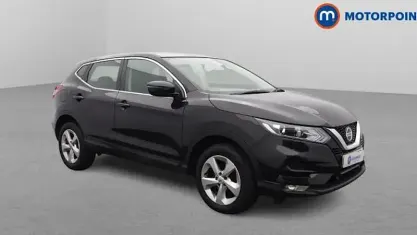 Used Nissan Qashqai Acenta Premium 140 HP (102 kW) 2019 Black SUV