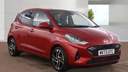 Used Hyundai i10 Premium 84 HP (61 kW) 2023 Hatchback