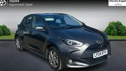 Begagnad Toyota Yaris Hybrid 116 HK (85 kW) 2026 Halvkombi