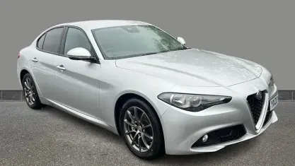 Used Alfa Romeo Giulia Super 160 HP (117 kW) 2020 Sedan