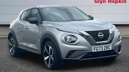 Begagnad Nissan Juke Tekna 114 HK (83 kW) 2023 Silver SUV
