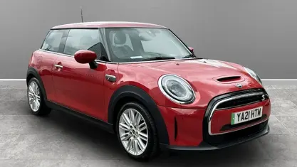 Used Mini Cooper Level 2 135 kW (184 HP) 2023 Hatchback