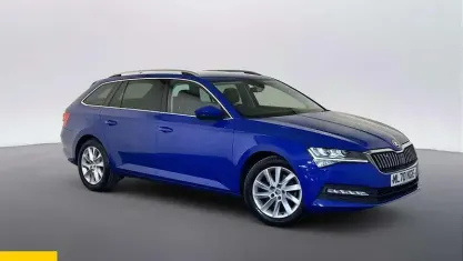 Used Skoda Superb SE Technology 150 HP (110 kW) 2022 Estate