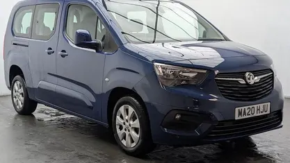 Used Vauxhall Combo S 102 HP (75 kW) 2020 MPV