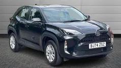 Black Used 2024 Toyota Yaris Cross SUV | £22,699 (Good price)