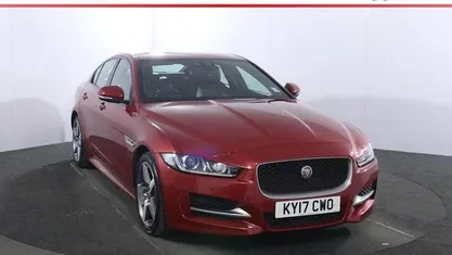Used Jaguar XE R-Sport 179 HP (131 kW) 2019 Sedan