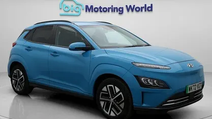 Blue Used 2022 Hyundai Kona Premium SUV | £13,513 (Fair price)