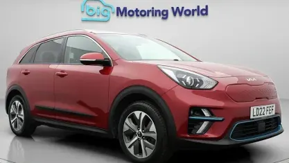 Used Kia e-Niro 150 kW (204 HP) 2022 Red SUV