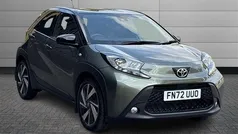 Cardamom green with black Used 2022 Toyota Aygo Hatchback | £13,291 (Fair price)