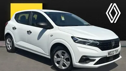 Used Dacia Sandero Essentiel 101 HP (74 kW) 2022 White Hatchback