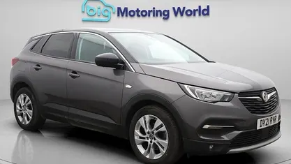 Used Vauxhall Grandland X SRi 131 HP (96 kW) 2021 SUV