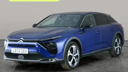 Usado Citroën C5 X 224 HP (164 kW) 2023 Azul Carrinha