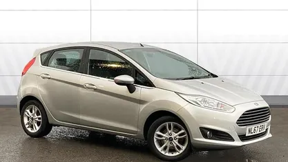 Used 2017 Ford Fiesta Zetec Hatchback | £7,259 (Fair price)