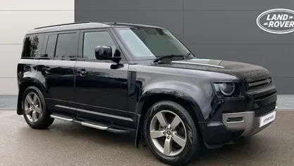 Used Land Rover Defender 249 HP (183 kW) 2023 SUV