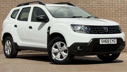 Begagnad Dacia Duster Essentiel 116 HK (85 kW) 2019 Kombi