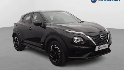Used Nissan Juke N-Connecta 143 HP (105 kW) 2023 Black SUV