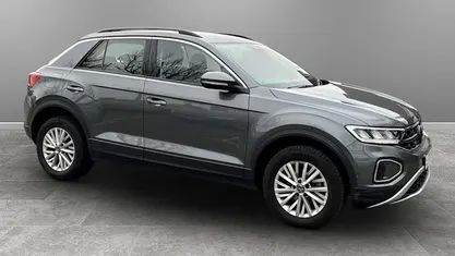 Used VW T-Roc Life 150 HP (110 kW) 2025 SUV