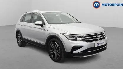 Second-hand VW Tiguan Elegance 150 CP (110 kW) 2022 Argintiu SUV