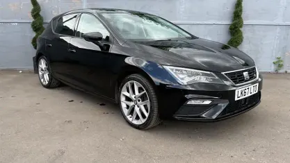 Begagnad Seat Leon FR 150 HK (110 kW) 2018 Halvkombi