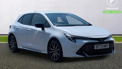 Used Toyota Corolla Sport 140 HP (102 kW) 2023 White Hatchback