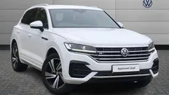 White Used 2019 VW Touareg R-line SUV | £29,728 (Fair price)