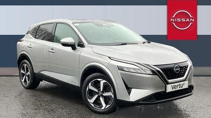 Usado Nissan Qashqai N-Connecta 190 CV (139 kW) 2022 Plateado SUV