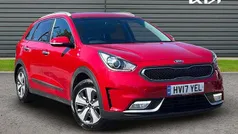 Red Used 2017 Kia Niro 2 SUV | £12,791 (Fair price)