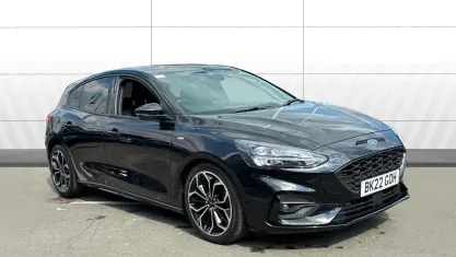 Usado Ford Focus ST-Line X 125 HP (91 kW) 2021 Preto Citadino