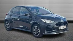 Black Used 2022 Toyota Yaris Hybrid Design Hatchback | £16,501 (Fair price)