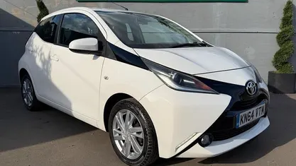 Used Toyota Aygo x-press 69 HP (50 kW) 2016 Hatchback